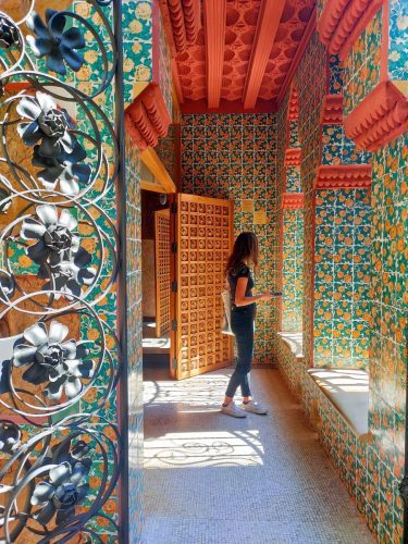 The entrance of the Casa Vicens
